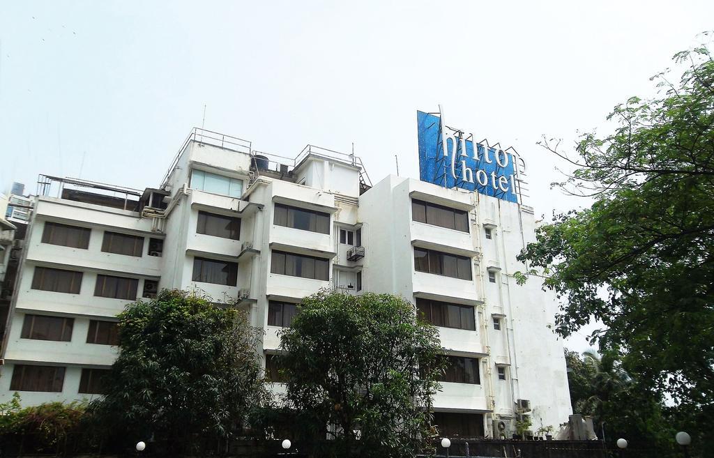 Hiltop Hotel Мумбаї Екстер'єр фото