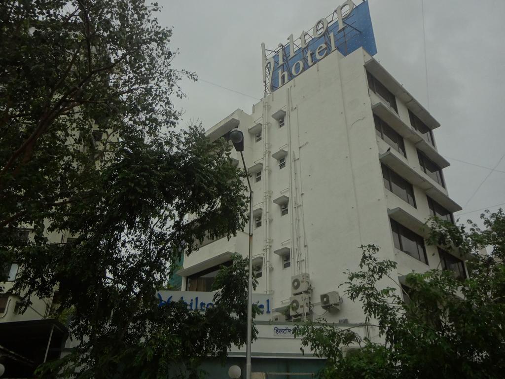 Hiltop Hotel Мумбаї Екстер'єр фото